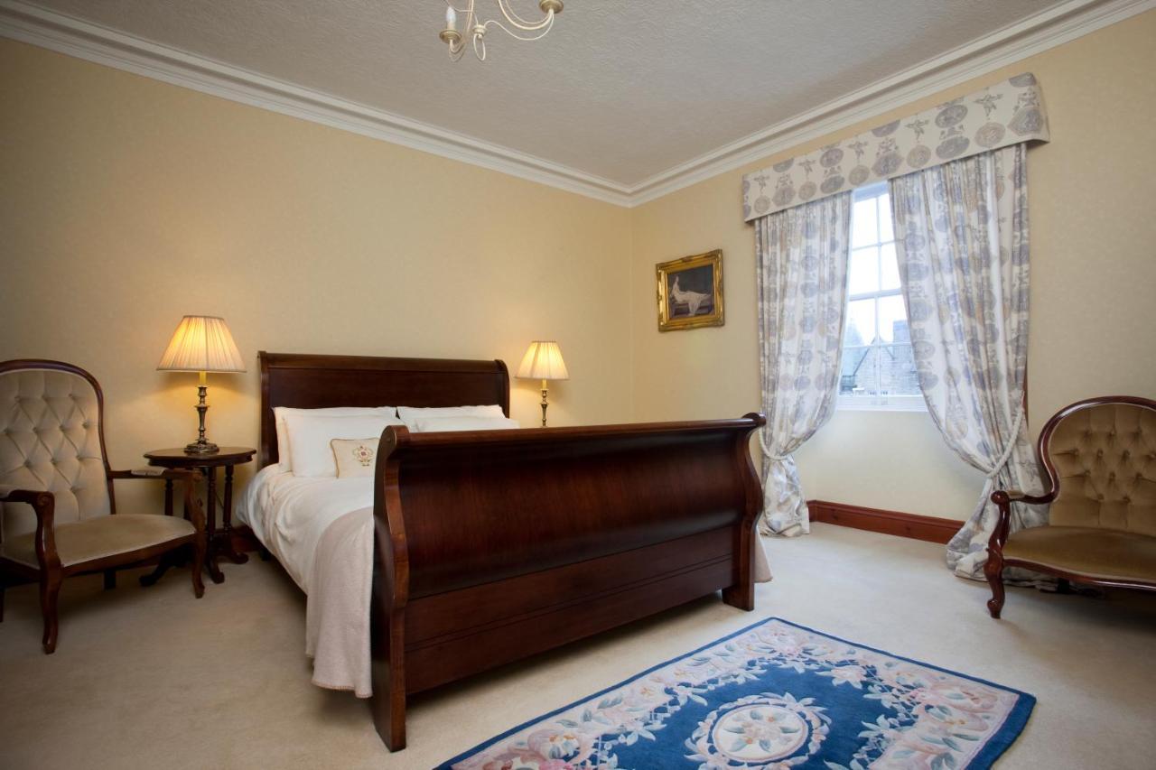 Moraybank Bed & Breakfast เอลจิน ภายนอก รูปภาพ